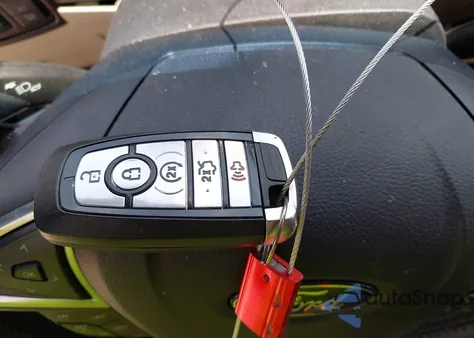 2019 Ford Edge Titanium from USA, damaged, VIN 2FMPK4K97KBC40378